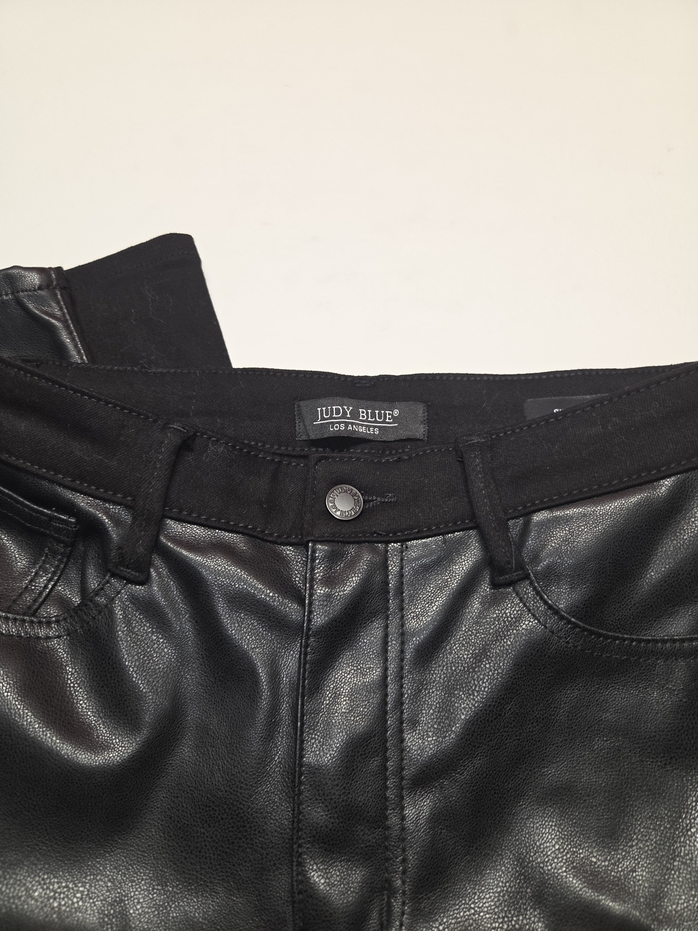 Judy Blue Black Faux Leather Skinny Jeans Denim Backs Womens 7